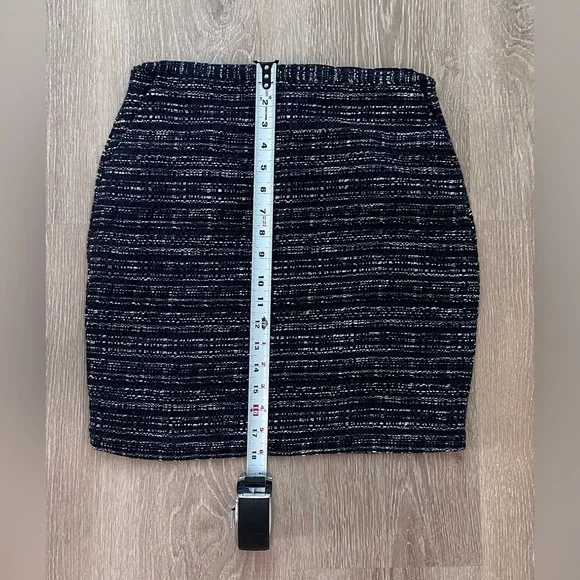 Banana Republic: NWT: Navy‎ Tweed Skirt Size:0 - Picture 7 of 7